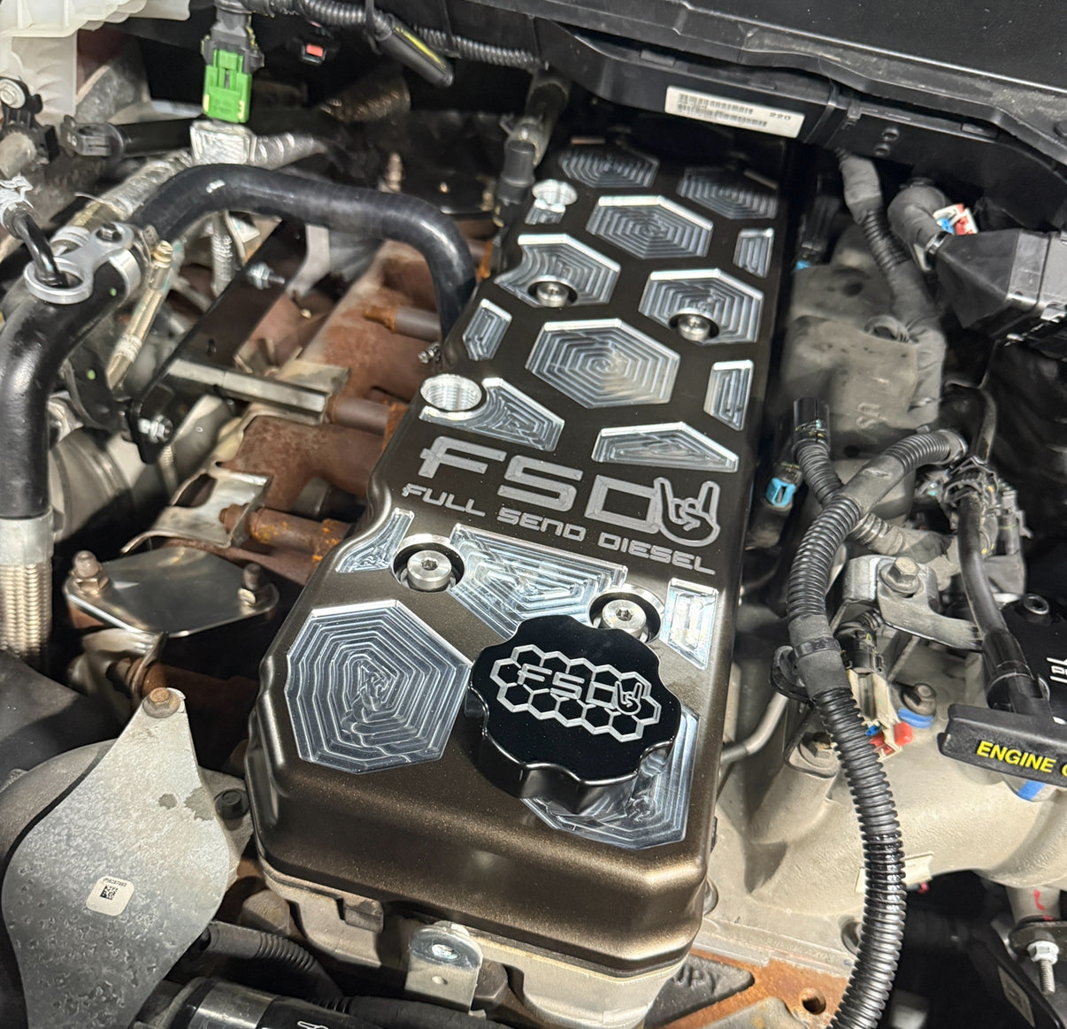 FSD 5.9L/6.7L Cummins Billet Honeycomb Valve Cover