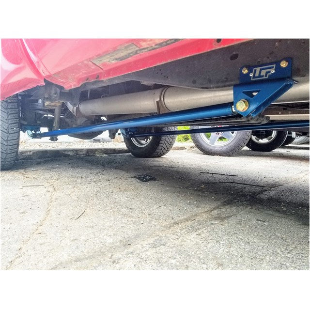 UCF 11-16 Ford Superduty Bolt On Traction Bar Kit